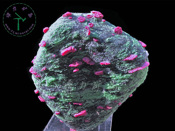 紅寶石+綠簾石，馬達(dá)加斯加，-17x10x9